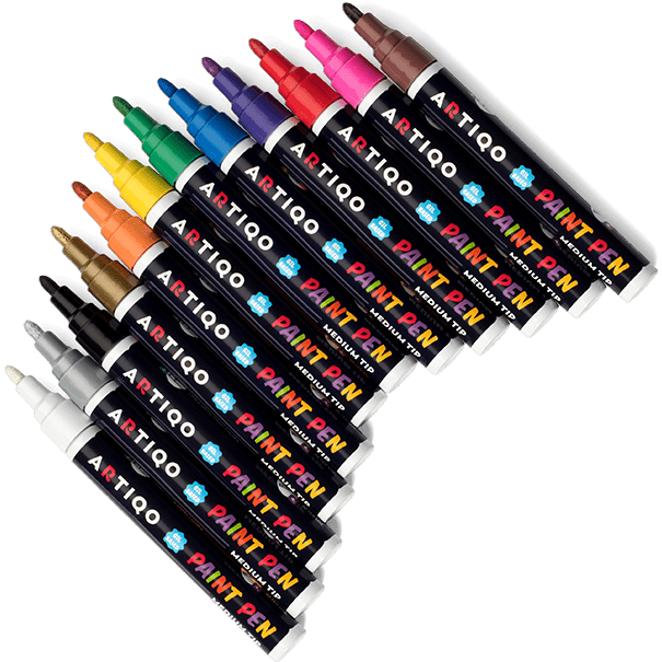 Art supple product photography example featuring a set of colored markers in rainbow colors